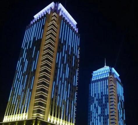 建筑亮化美化城市夜景，打造城市夜間亮麗風(fēng)景線