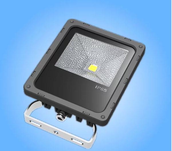 LED泛光燈，打造璀璨夜景