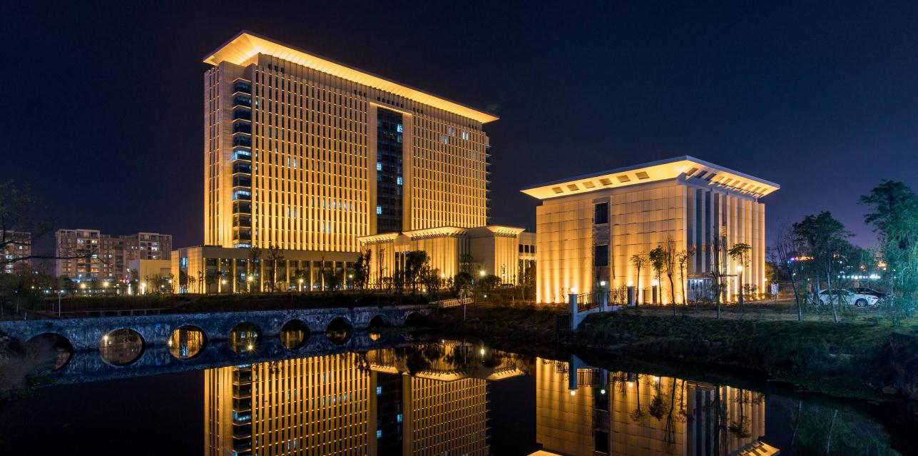 外墻亮化設(shè)計，讓建筑更具特色與魅力